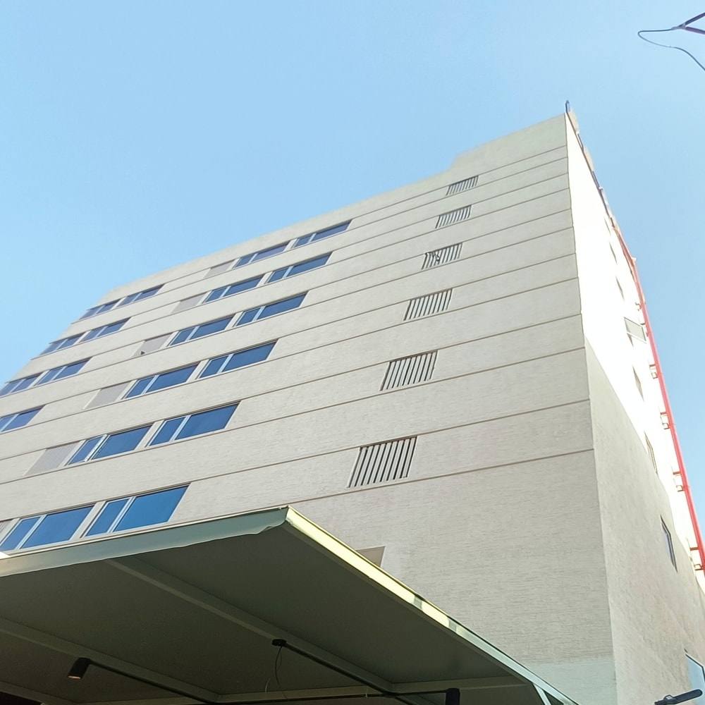 The Beacon Hotel Vadodara - Tap to explore photos