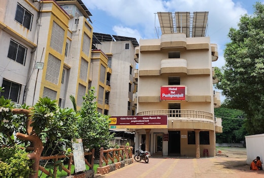 Hotel Shri Pushpanjali