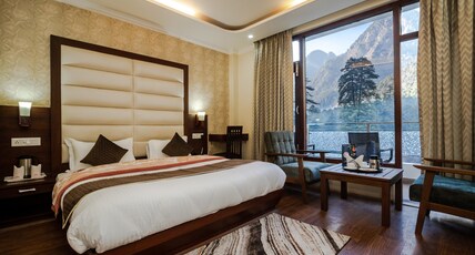 Hotel Hukam's Holiday Home Room Type - Luxury Room River and Mountain View