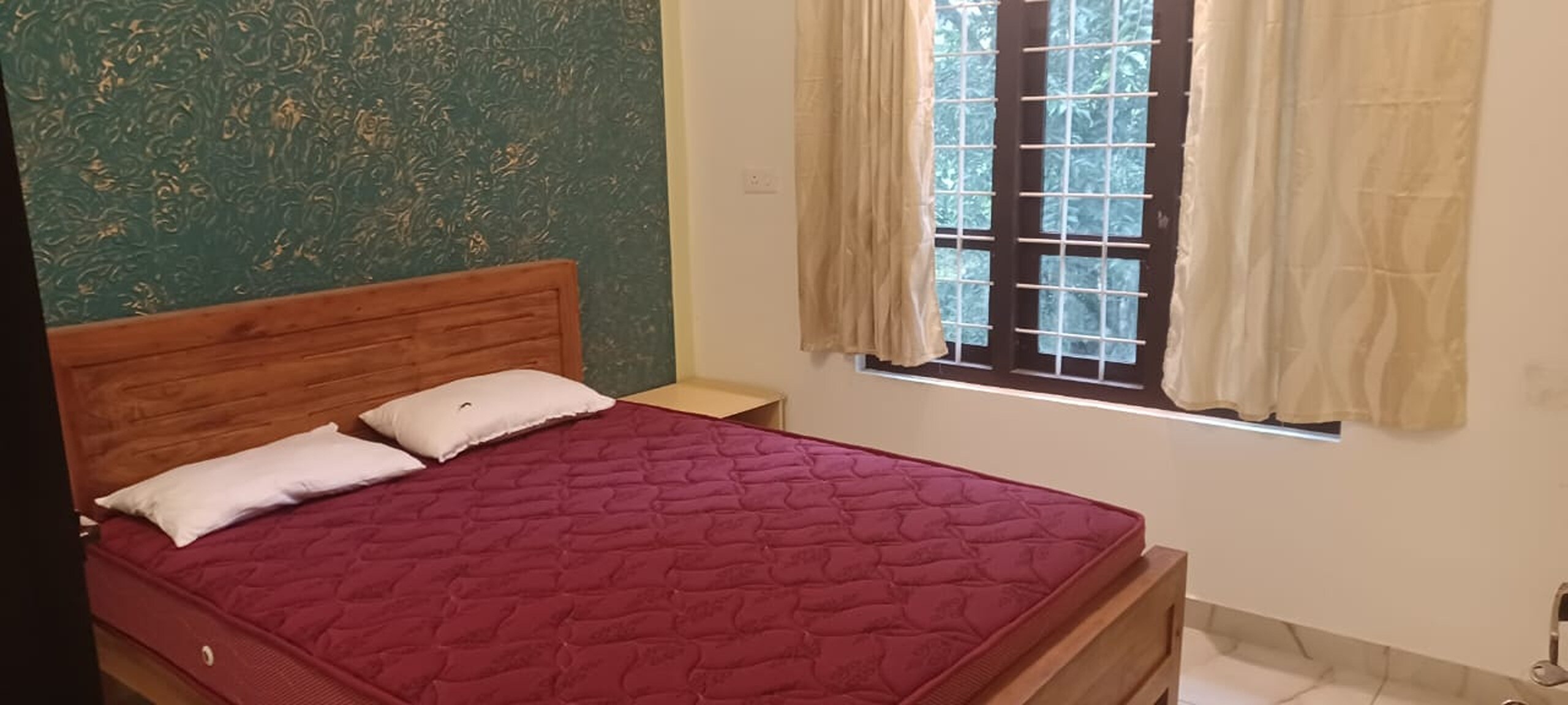 Trinity Homestay - Tap to explore photos