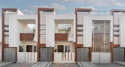 Kridha Vrinda Villa Vrindavan Room Type - Kridha Vrinda Villa Vrindavan