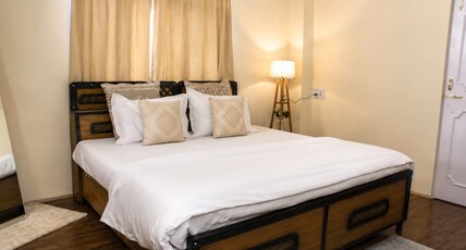 Himalayan Hideaway Room Type - Bedroom