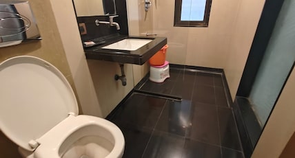 Hotel Panchalee Deluxe ( Gokul Group Hotel Next to Railway Station ) Room Type - Royal Grand ( 400 Sq.Ft )