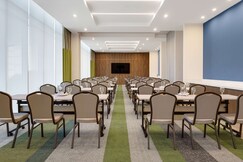 Hilton Garden Inn San Jose Airport City Mall