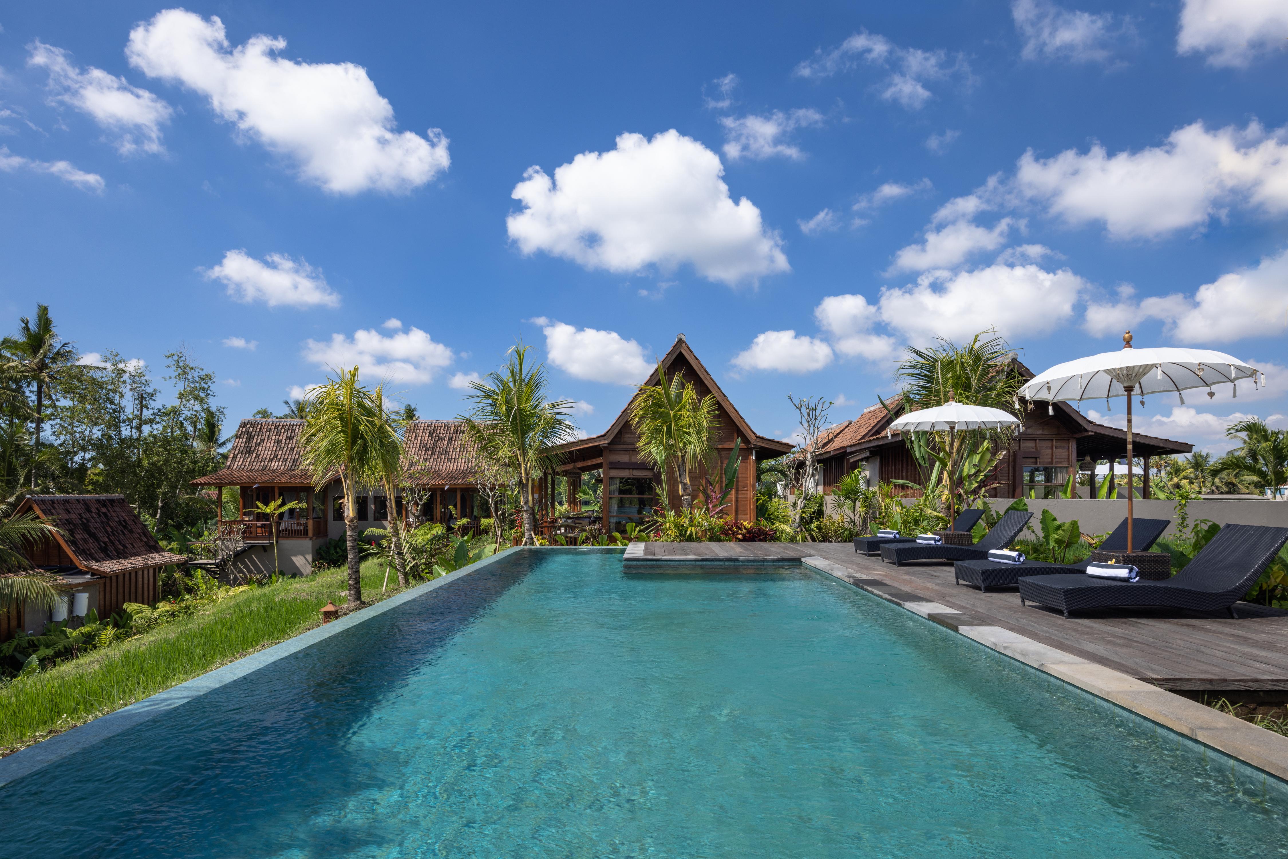 Berlima Boutique Resort - Tap to explore photos