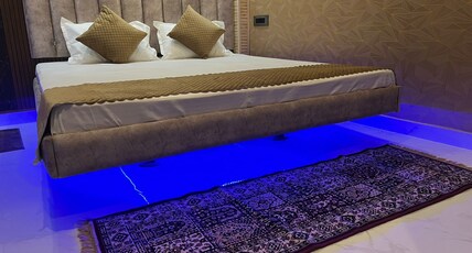 Om Nilay Paying Guest House By GRB Room Type - Standard Room