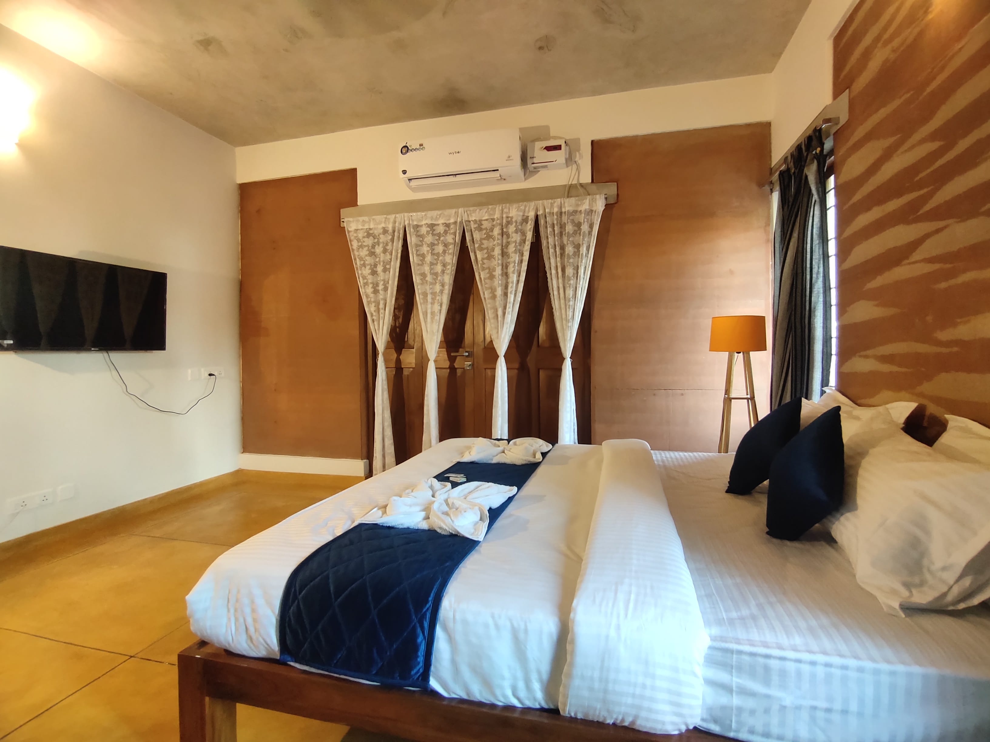 PV Home - Auro Beach - Tap to explore photos