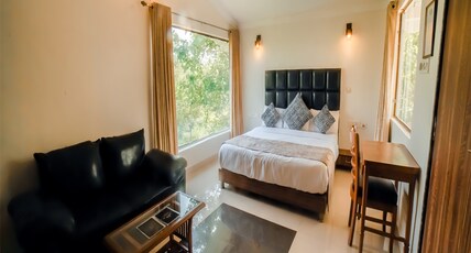 7 TIGERS RESORT RIVERSIDE Room Type - LUXURY ROOM