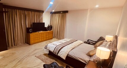 Crestwood Homestay Room Type - Suit Room 