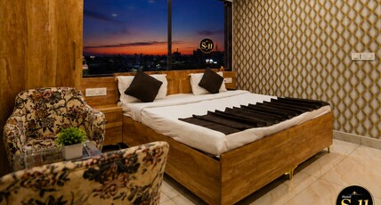 Hotel S-11 Residency Room Type - Deluxe