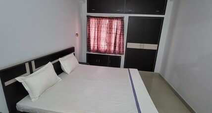 Skyview Studio Apartment 2km from Airport Room Type - Room No 402 C