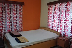 Hotel santinikatan