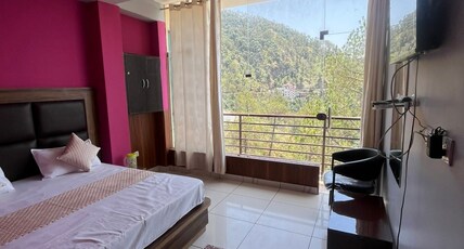 The Classic Residency Room Type - Luxury Room With Valley view