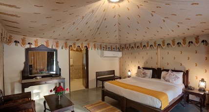 THE SHERGARH RANTHAMBHORE Room Type - Luxury Tent THE SHERGARH RANTHAMBHORE Room Type - Luxury Tent
