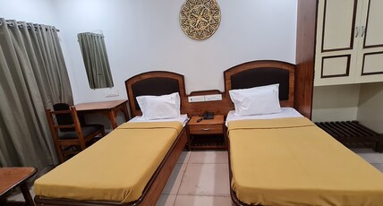 HOTEL TIRTH Room Type - DELUXE TWIN NONAC