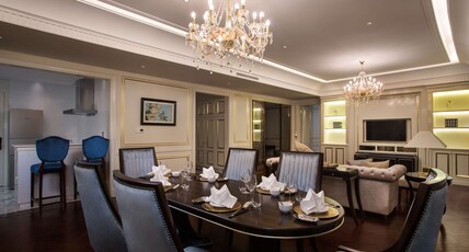 Radisson Blu Forest Manor Shanghai Hongqiao Room Type - Executive Suite