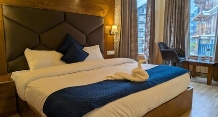 The Glacier Inn Room Type - Family Room