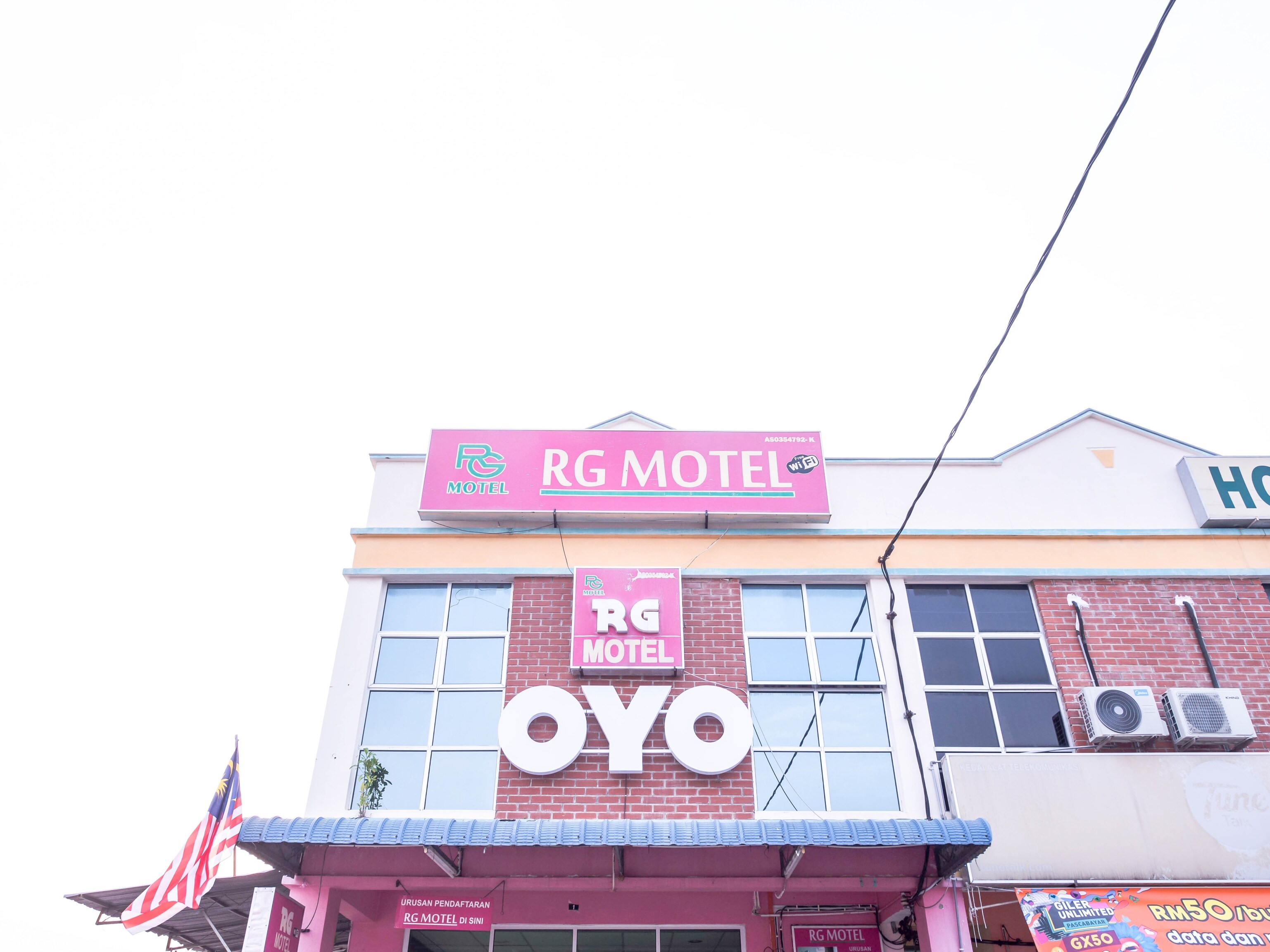 Hotel O Rg Motel - Tap to explore photos