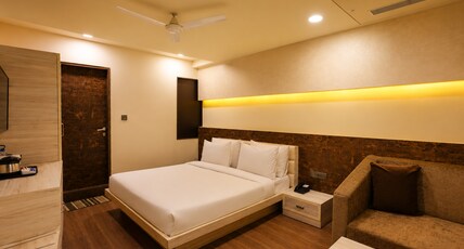 Hotel Sonash by Golden Treat Room Type - Deluxe Room Hotel Sonash by Golden Treat Room Type - Deluxe Room