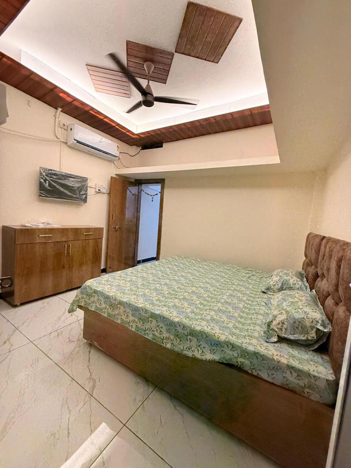Shree Radha Madhav Homestay - Tap to explore photos