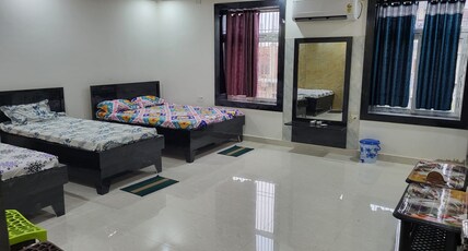 Shyamal Resort Room Type - Family Room (5 Bed)