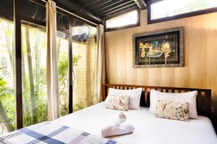 International Travellers' Hostel by ITH Stays