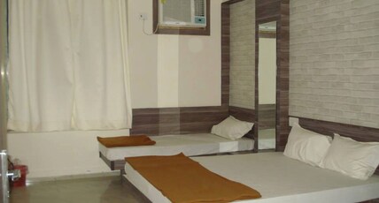 Hotel Sharda Resort Room Type - Deluxe Room