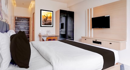 Super Townhouse Oak Dharwad New Bus Terminal Formerly Hotel Aditya Inn Room Type - Classic Super Townhouse Oak Dharwad New Bus Terminal Formerly Hotel Aditya Inn Room Type - Classic