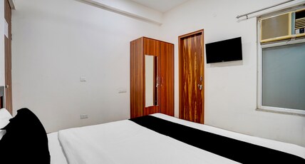 Hotel O Sector 49 Noida Formerly The Urban Room Type - Classic