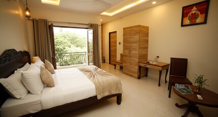 THE KAMAL FARM RESORT Room Type - Super Deluxe