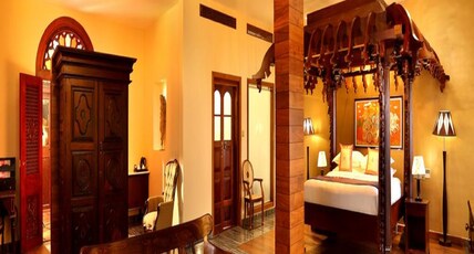 Ginger House Museum Hotel Room Type - Kings Chamber