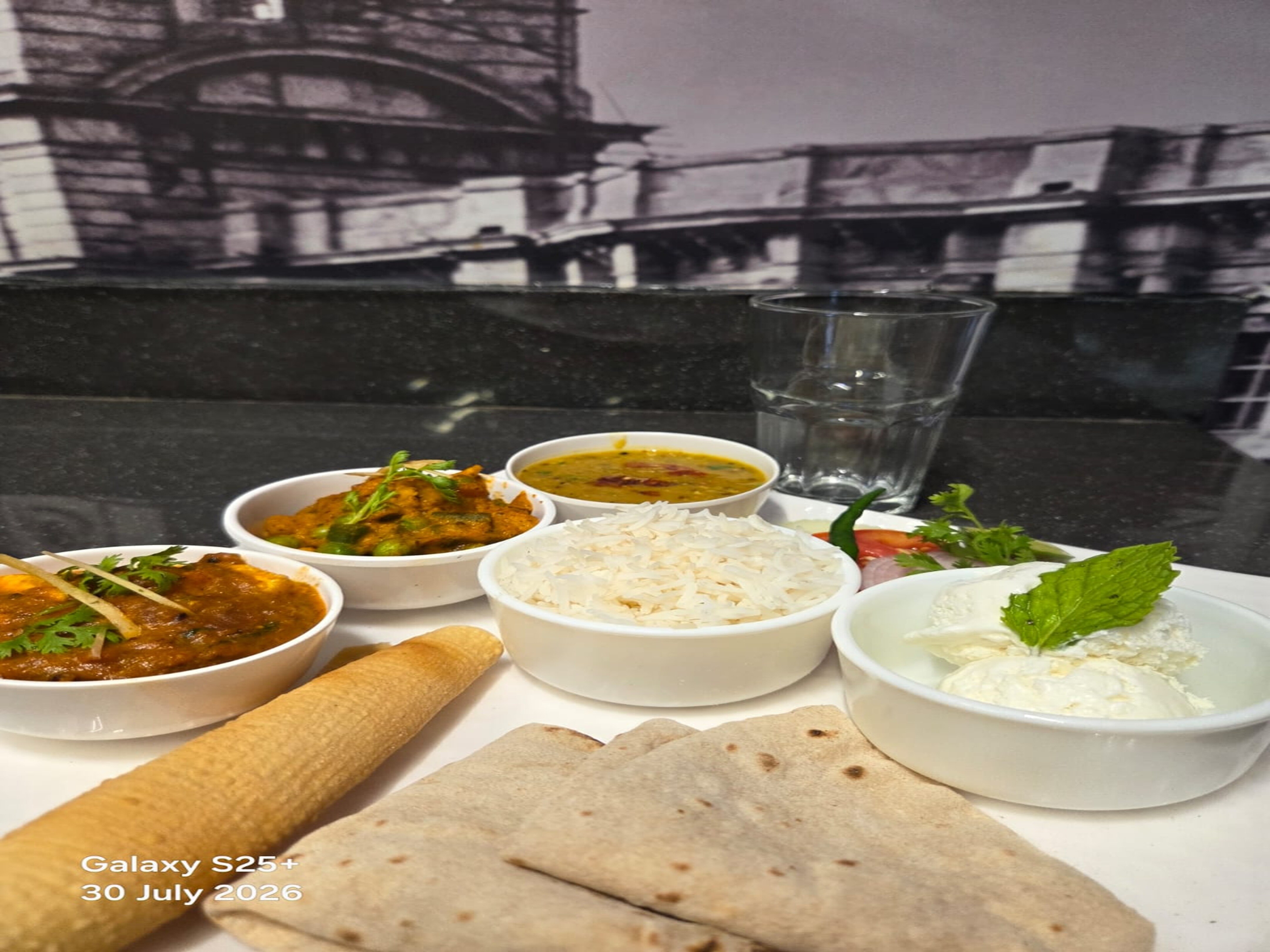HOTEL ANANYA GRAND SHALIMAR - Tap to explore photos