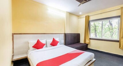 Hotel Vanice Blue Room Type - Deluxe King Bed Room with City View
