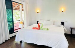 Deluxe Ac (Sea-view from Common Balcony)