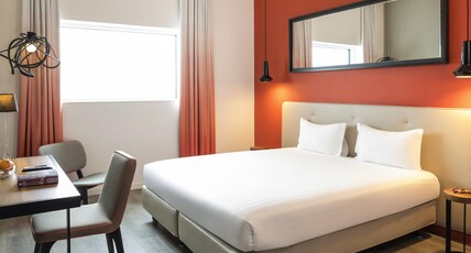 Adagio Paris 19 Room Type - Large 2-person studio