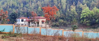 SURJANI HOTEL & RESORT