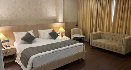 The Woodbury near Cyber Hub Room Type - Master Executive Suite The Woodbury near Cyber Hub Room Type - Master Executive Suite