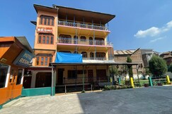 Hotel Reshi