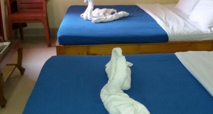 HOTEL SEA QUEEN INN Room Type - Deluxe Double Room with balcony and sea view