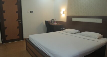 HOTEL THE SANS Room Type - Deluxe Room