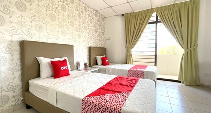 Hotel O Wg Guest House Room Type - Private Twin Room with Attached Bathroom