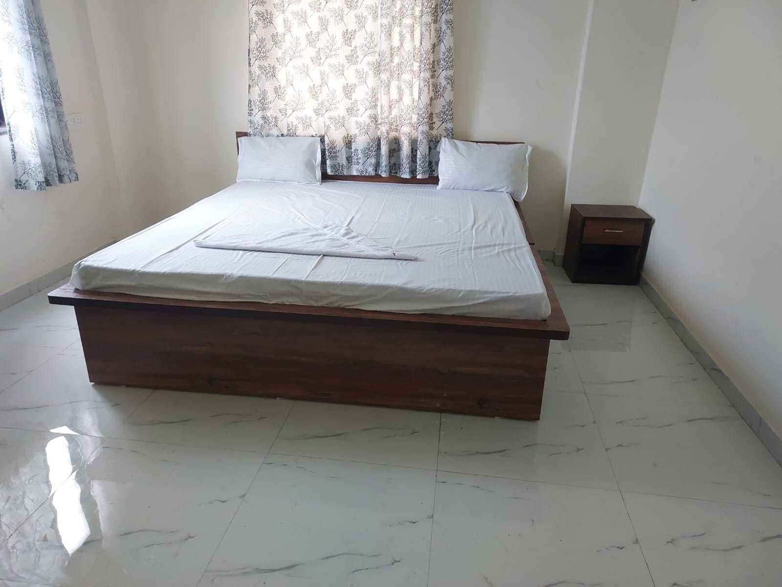 POP Lonavala - Tap to explore photos