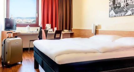 ibis Wien Mariahilf Room Type - Standard Room with 2 single beds ibis Wien Mariahilf Room Type - Standard Room with 2 single beds