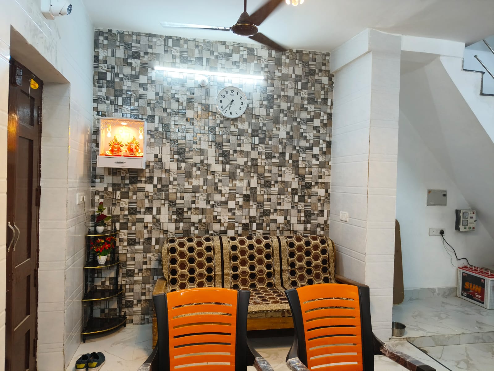 Ved Homestay | Near Kashi Vishwanath - Tap to explore photos