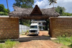 Marari Beach Villas | 100m to Beach