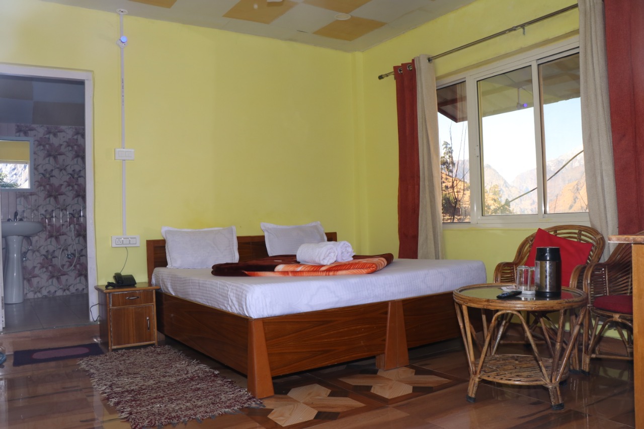 Ramneek Homestay - Tap to explore photos