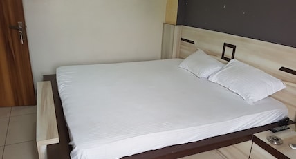 Milan Hotel and Restaurant ( 500 M from Reengus Railway Station ) Room Type - Deluxe AC Room Milan Hotel and Restaurant ( 500 M from Reengus Railway Station ) Room Type - Deluxe AC Room