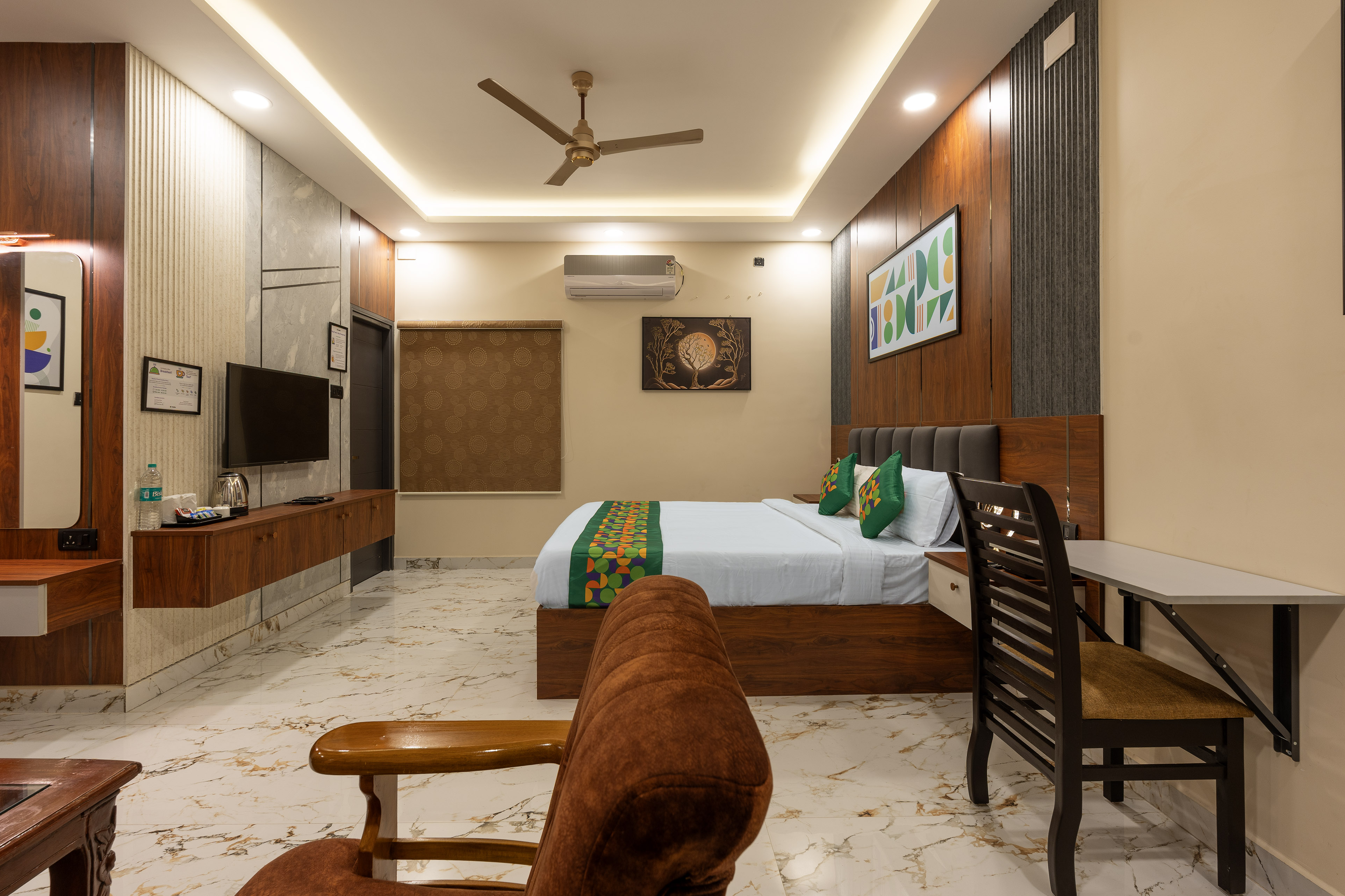 Treebo Sri Anand Residency - Tap to explore photos