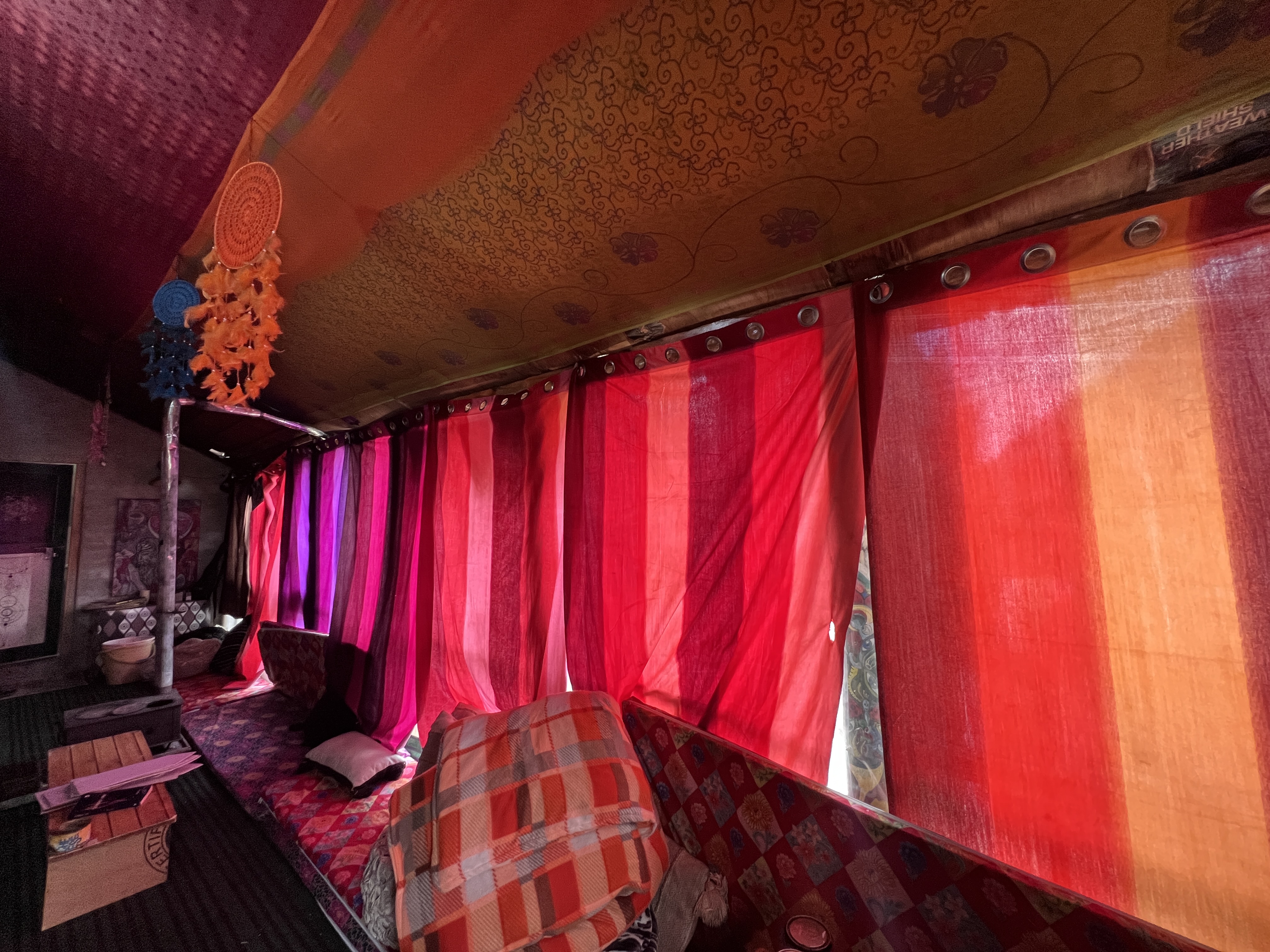 Old Brahma Cafe & Homestay - Tap to explore photos