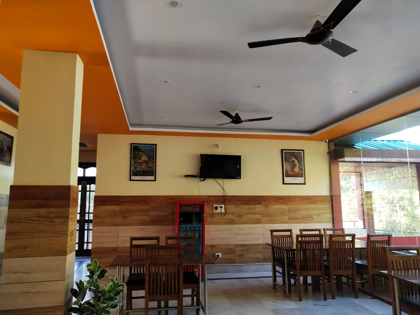 Main gallery
